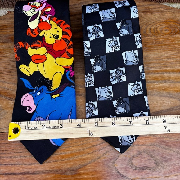 Disney Winnie the Pooh Neckties Tigger Piglet Eeyore Multicolor Novelty Ties 90s - Picture 3 of 6